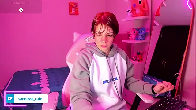 Vannessa  Shy online show from 02-13-26, 04:51