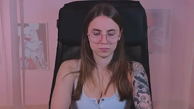  AnnaStark  online show from 03-21-25, 08:29