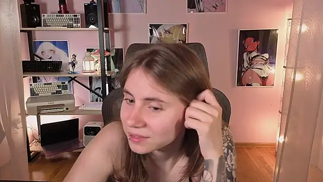 Snapshot of _AnnaStark_ chatting on 07-24-26, 08:16 AnnaStark online show from 07-24-26, 08:16