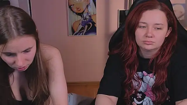  AnnaStark  online show from 10-05-25, 08:16