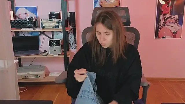  AnnaStark  online show from 04-30-26, 08:05