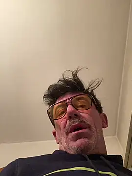 maxximere online show from 03-27-26, 10:33