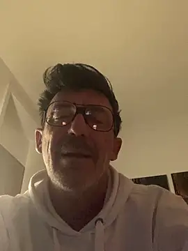 maxximere online show from 03-29-26, 10:11