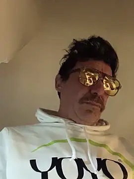 maxximere online show from 02-12-26, 07:24