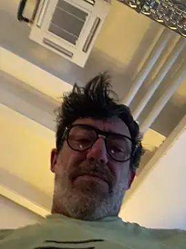 maxximere online show from 02-04-26, 11:11