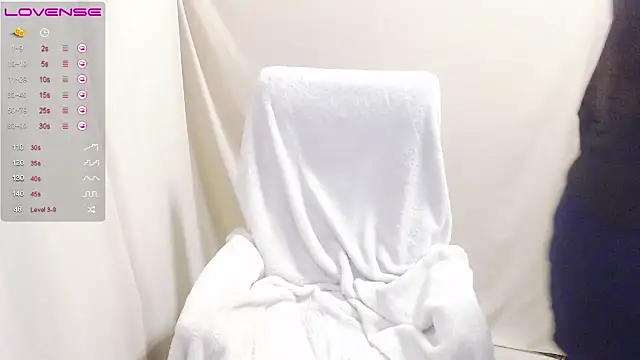 AkinLocal online show from 11-10-25, 02:38