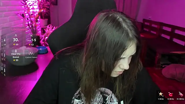 XNirvanaX online show from 03-25-26, 04:23