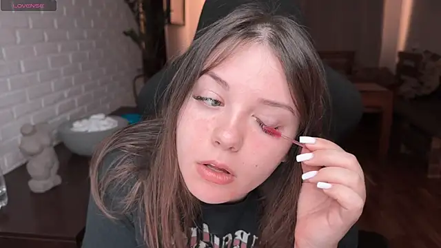 XNirvanaX online show from 04-13-26, 03:32