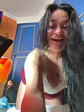 Snapshot of Indira_Nahali1 chatting on 08-06-26, 08:26 Indira Nahali1 online show from 08-06-26, 08:26