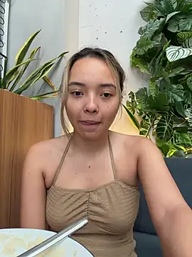 Snapshot of Irina_Grant chatting on 07-05-26, 11:55 Irina Grant online show from 07-05-26, 11:55