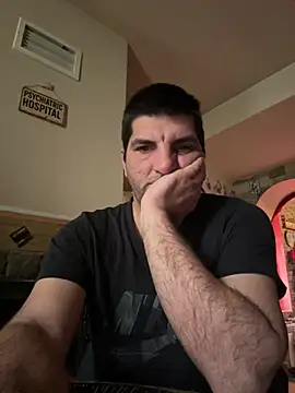 Snapshot of ilievmt84 chatting on 04-15-26, 07:36 ilievmt84 online show from 04-15-26, 07:36