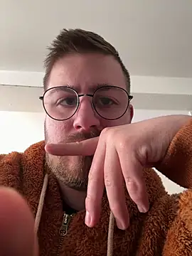 Cicciobello033 online show from 03-07-26, 01:27