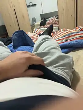 Snapshot of alex21017 chatting on 01-26-25, 09:07 alex21017 online show from 01-26-25, 09:07