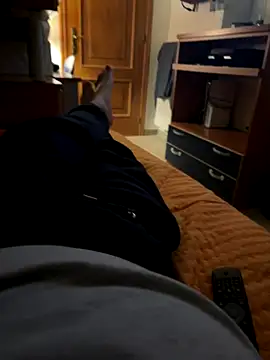 Snapshot of alex21017 chatting on 10-10-25, 08:53 alex21017 online show from 10-10-25, 08:53