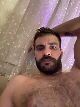 Snapshot of TatlimiTatlim chatting on 09-08-25, 11:26 TatlimiTatlim online show from 09-08-25, 11:26