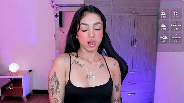 Lizzie corner v online show from 03-26-26, 02:26