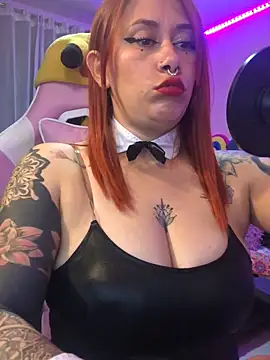 Snapshot of Luna_Paris_ chatting on 01-30-25, 11:34 Luna Paris online show from 01-30-25, 11:34
