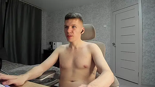 Bananas dick online show from 04-20-26, 07:37