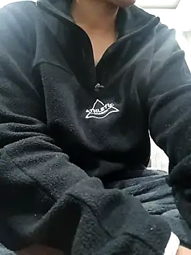 Snapshot of Beautiful_xxo chatting on 03-04-25, 10:24 Beautiful xxo online show from 03-04-25, 10:24