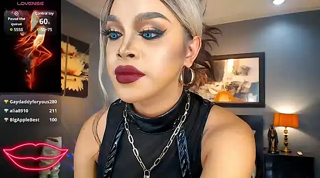 BitchyTYRA online show from 02-27-25, 06:46