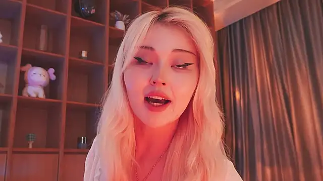 hyun chia online show from 12-02-25, 03:30