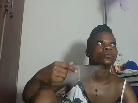 Sweetbaby004 online show from 12-19-25, 04:20