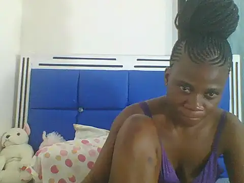 Snapshot of Sweetbaby004 chatting on 09-20-25, 03:11 Sweetbaby004 online show from 09-20-25, 03:11