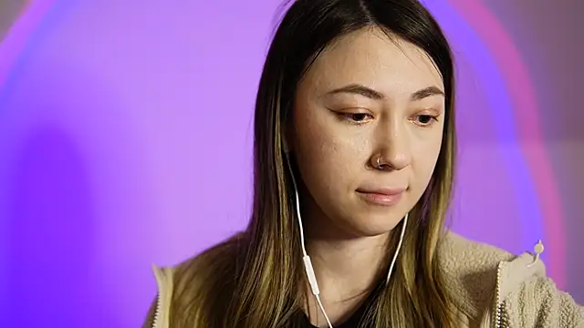 chibi moon  online show from 02-13-25, 06:15