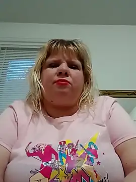 Snapshot of JemJensen30 chatting on 05-24-26, 10:26 JemJensen30 online show from 05-24-26, 10:26