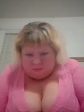 Snapshot of JemJensen30 chatting on 05-14-26, 02:41 JemJensen30 online show from 05-14-26, 02:41