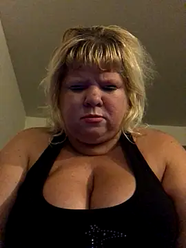 Snapshot of JemJensen30 chatting on 10-12-25, 06:37 JemJensen30 online show from 10-12-25, 06:37