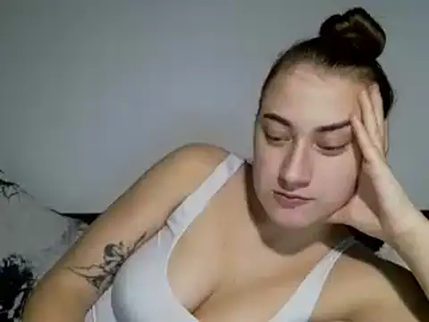 Snapshot of Natalia_Daysie chatting on 12-07-24, 07:16 Natalia Daysie online show from 12-07-24, 07:16