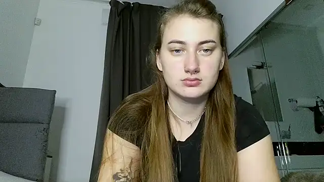 Snapshot of Natalia_Daysie chatting on 09-25-25, 07:09 Natalia Daysie online show from 09-25-25, 07:09