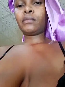 Snapshot of SweetAppleCandyxx chatting on 09-27-25, 07:36 SweetAppleCandyxx online show from 09-27-25, 07:36