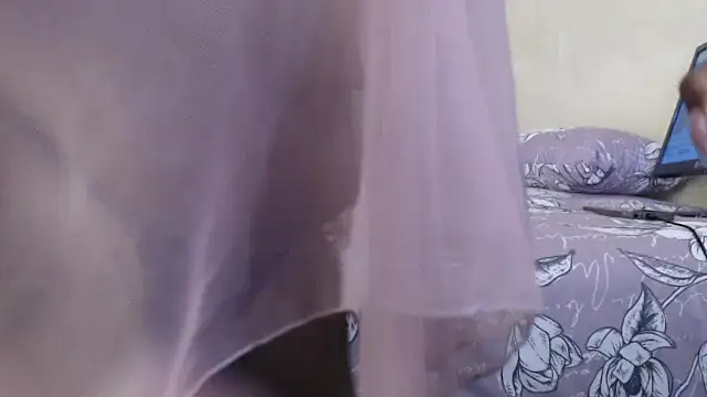 SweetAppleCandyxx online show from 11-13-25, 07:23