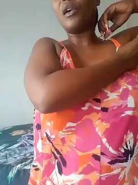 Snapshot of SweetAppleCandyxx chatting on 03-28-26, 02:18 SweetAppleCandyxx online show from 03-28-26, 02:18