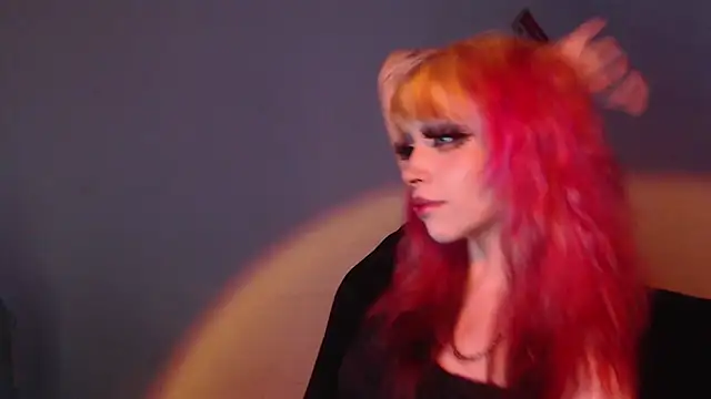 MaryJannes online show from 11-18-25, 06:17