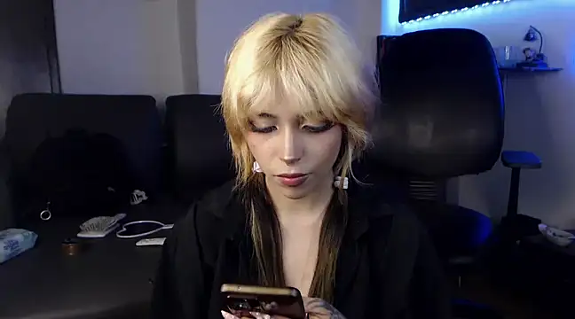 MaryJannes online show from 02-21-25, 11:54