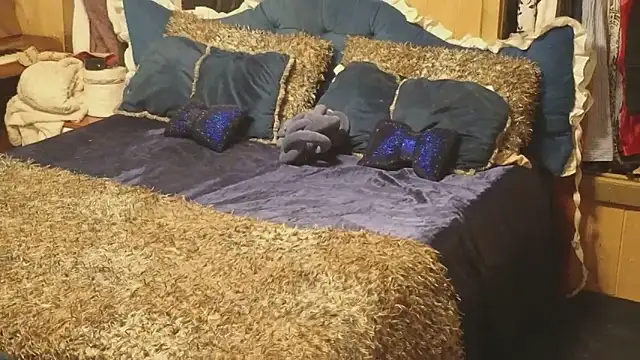 VanessaDoyle online show from 01-17-26, 11:47