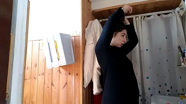 VanessaDoyle online show from 02-21-26, 11:45