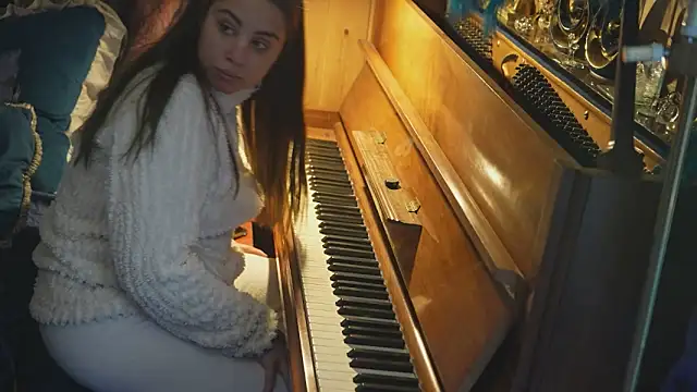 VanessaDoyle online show from 03-07-26, 09:59