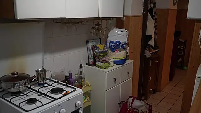 VanessaDoyle online show from 11-18-25, 08:28