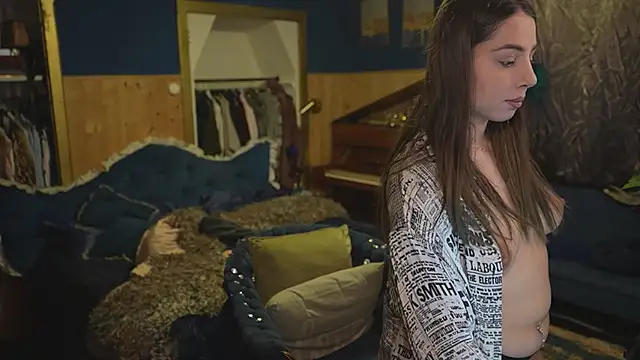 VanessaDoyle online show from 04-02-26, 01:51