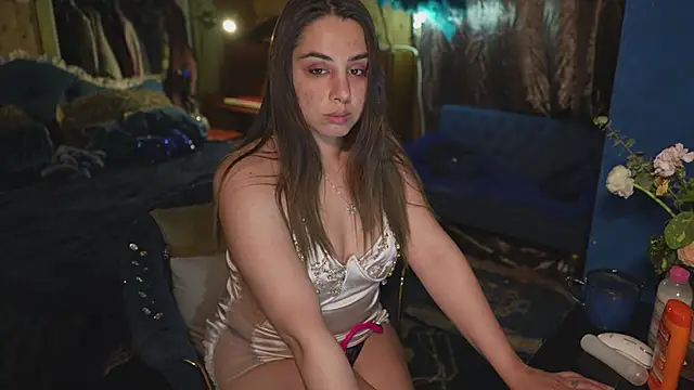 VanessaDoyle online show from 04-05-26, 01:12