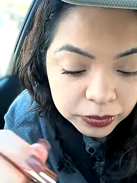 drizzypeach602 online show from 11-07-25, 06:23