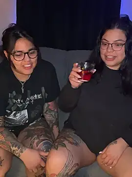 drizzypeach602 online show from 04-09-26, 03:41