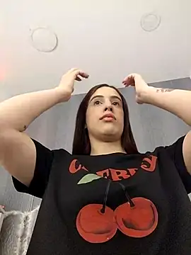 Snapshot of Amira_Milker chatting on 09-23-25, 01:18 Amira Milker online show from 09-23-25, 01:18