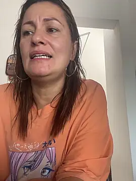 Snapshot of Verito_hot chatting on 03-01-26, 02:28 Verito hot online show from 03-01-26, 02:28