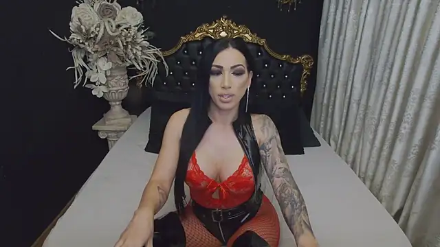 MichaelaDark online show from 02-13-26, 04:01