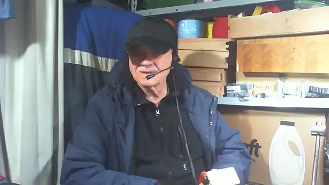 Snapshot of nonnomaturobisex chatting on 12-18-25, 07:57 nonnomaturobisex online show from 12-18-25, 07:57